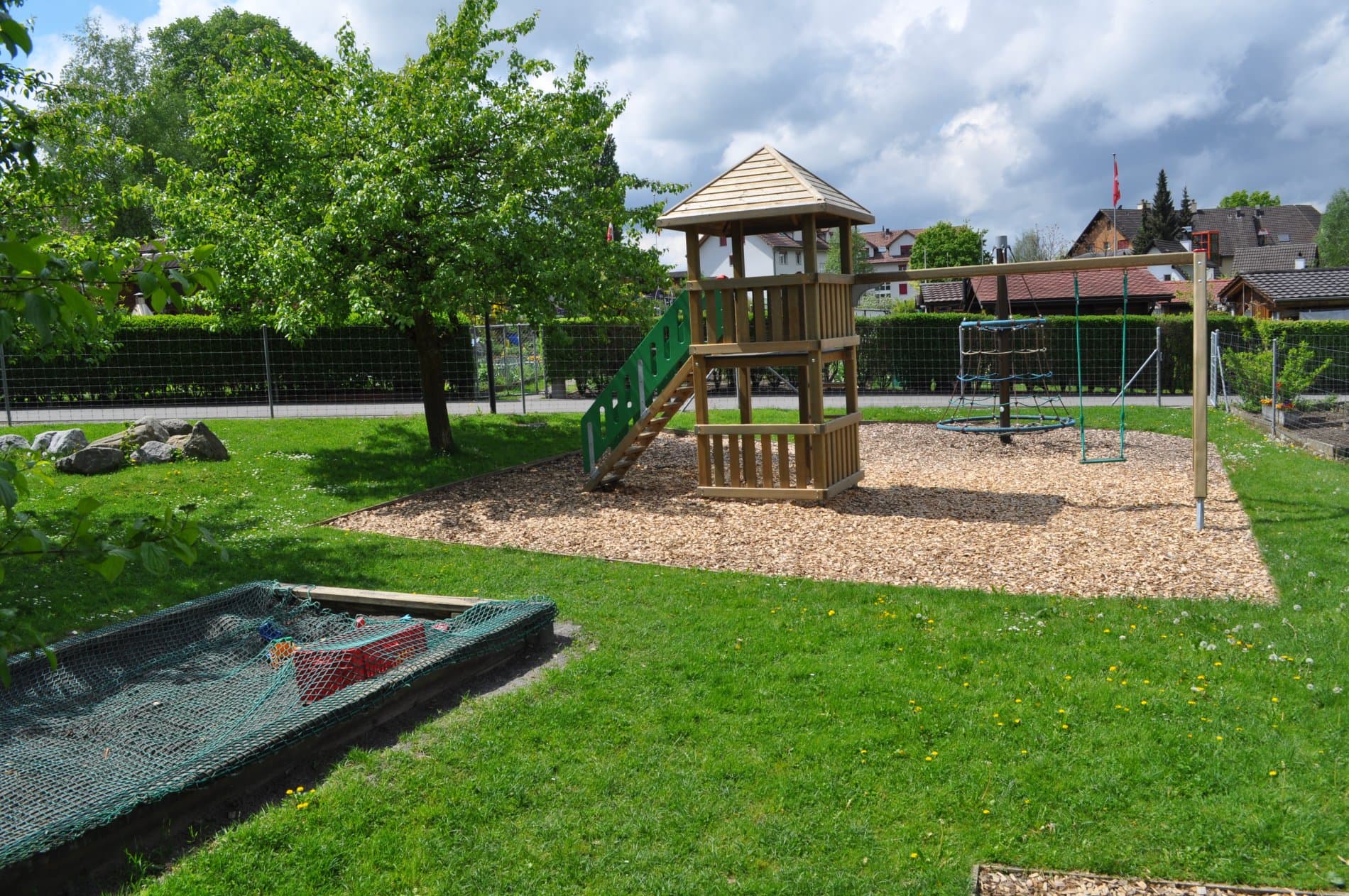 Spielplatz Familiengärten Eschfeld - Steinhausen – Bild 4