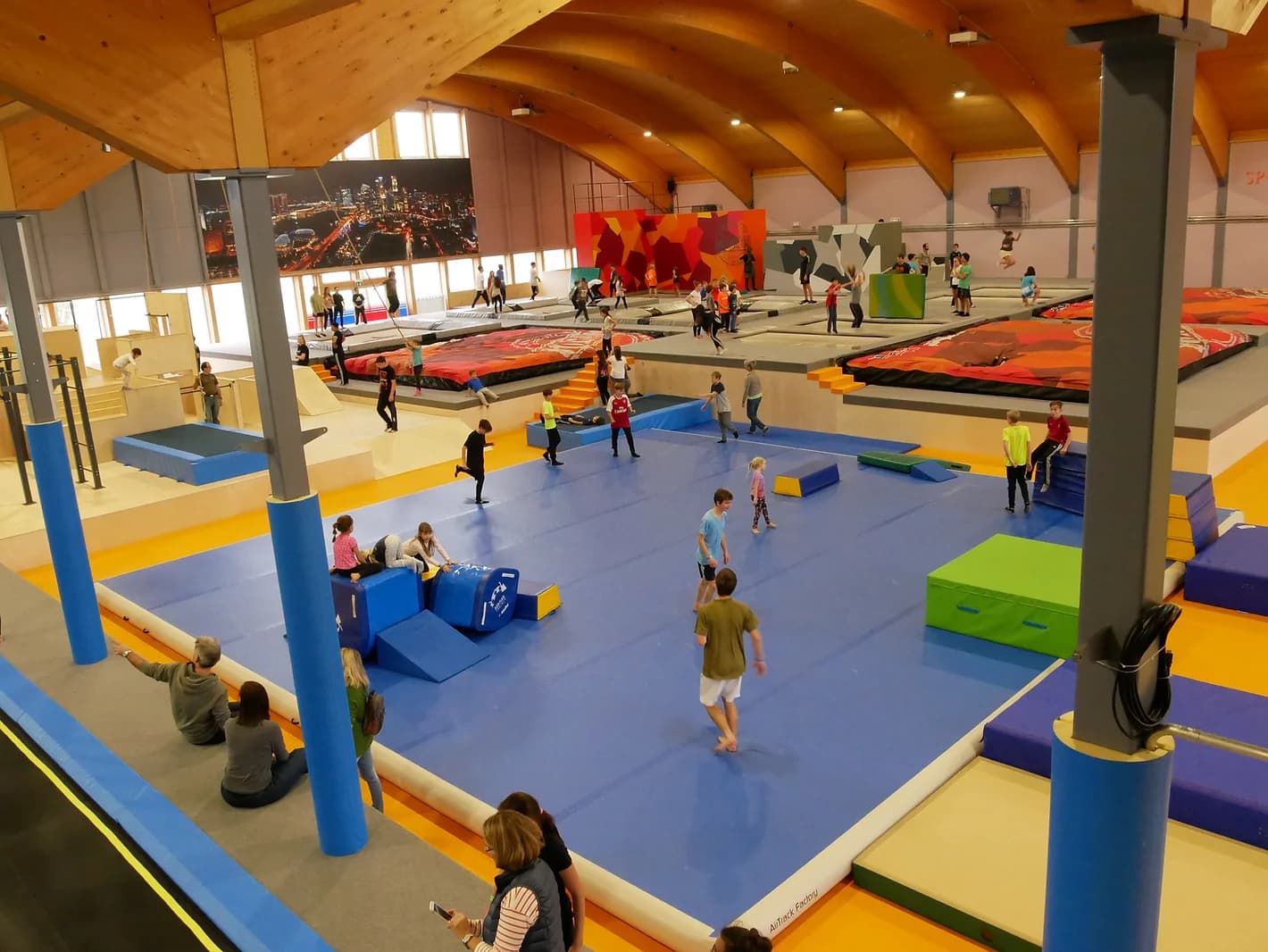 BounceLab Belp – Sprungspass für Gross und Klein – Bild 2