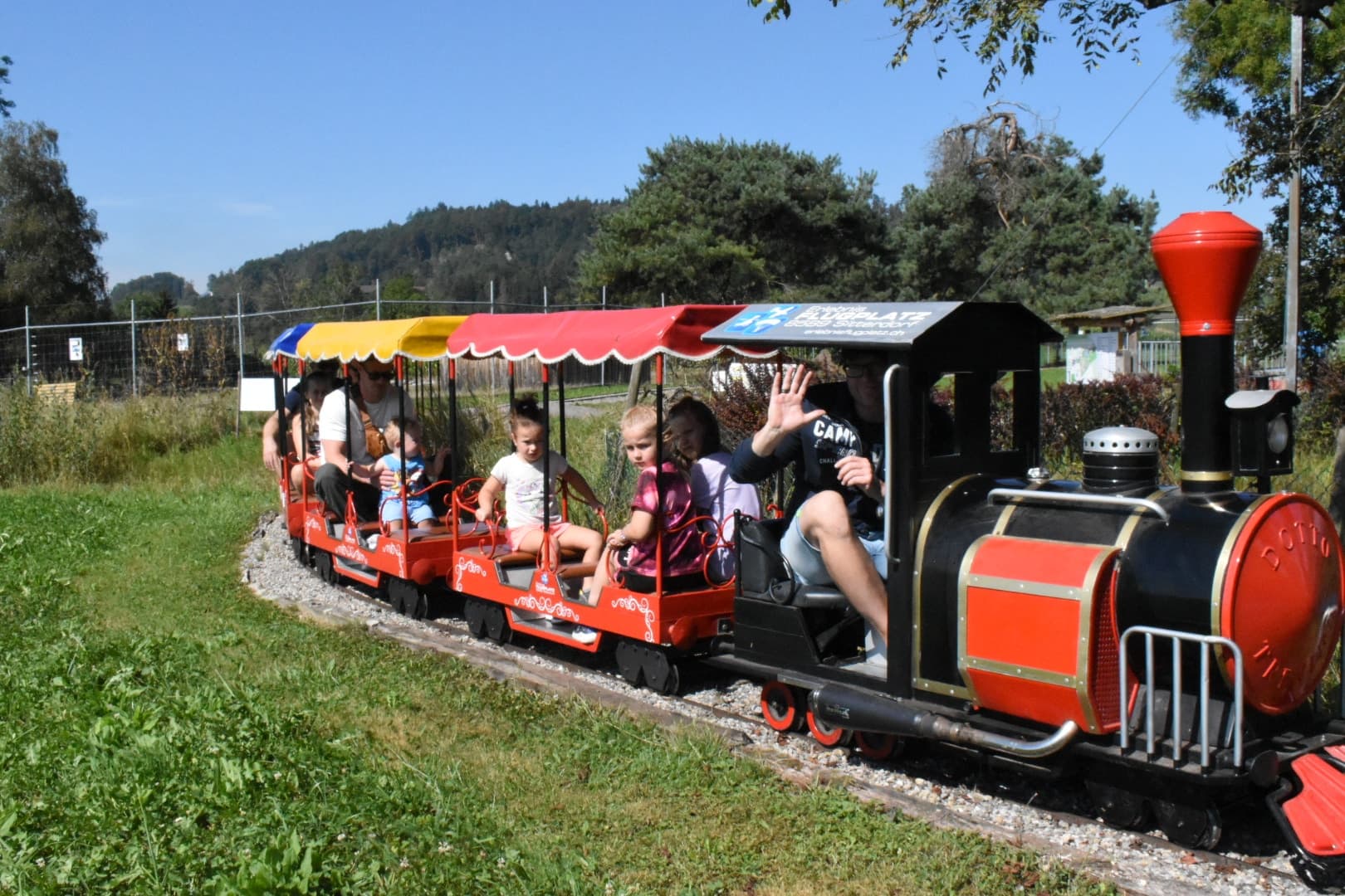 Erlebnisflugplatz Sitterdorf – Bild 1