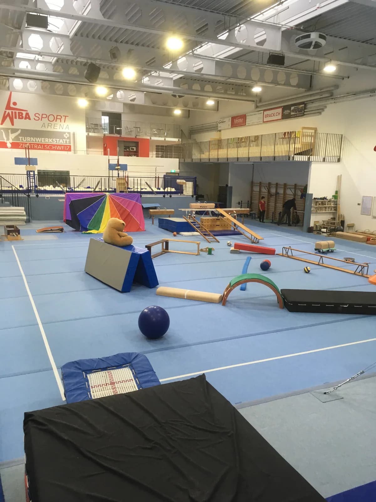 Clientis Krabbelpark– Der grösste Indoor-Spielplatz der Zentralschweiz – Bild 1