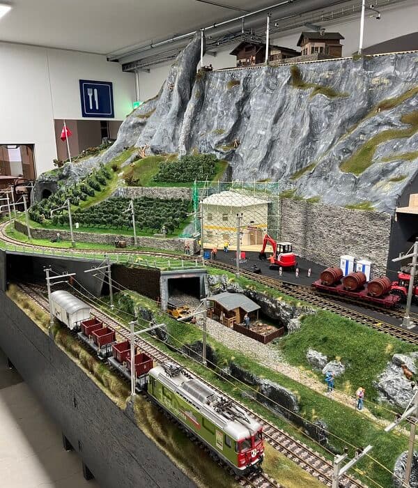 Schotterplatz Wildegg – Die etwas andere Modelleisenbahn-Welt – Bild 3
